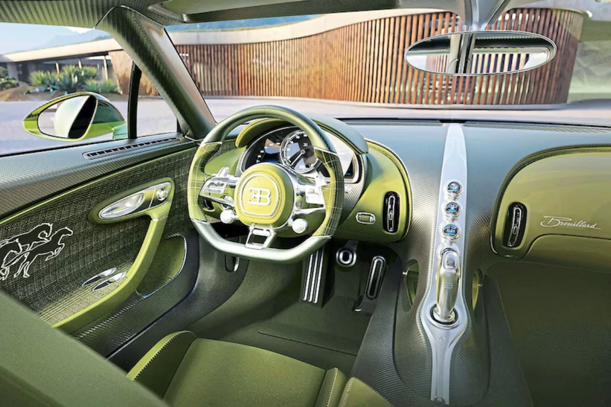 Bugatti Brouillard Interieur - Echt Paardenhaar en Paarden Motieven