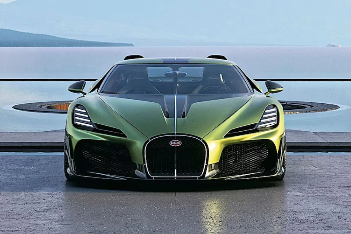 Bugatti Brouillard Vooraanzicht - €16M Meesterwerk Boven Water