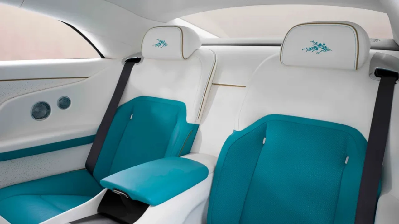 Rolls-Royce Spectre Evanescent Achterbank