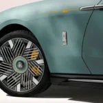 Rolls-Royce Spectre Reverie - Wiel Detail met Forge Yellow Accenten