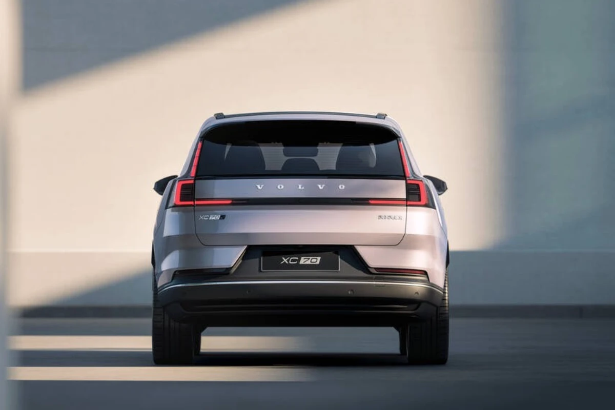 Volvo XC70 PHEV Achterprofiel Designstudie