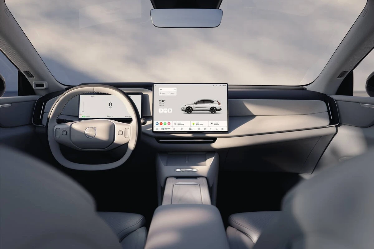 Volvo XC70 PHEV Compleet Dashboard en Interieur Layout