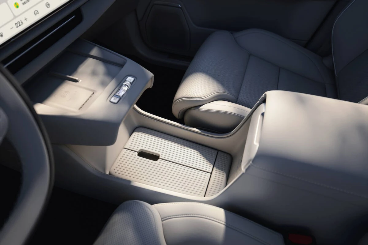 Volvo XC70 PHEV Voorinterieur Opbergoplossingen