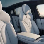 Xpeng P7 2025 Luxueus Interieur met Geïntegreerde Sport Stoelen