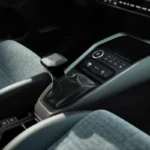 2025 Kia Stonic Middenconsole en Transmissie Detail