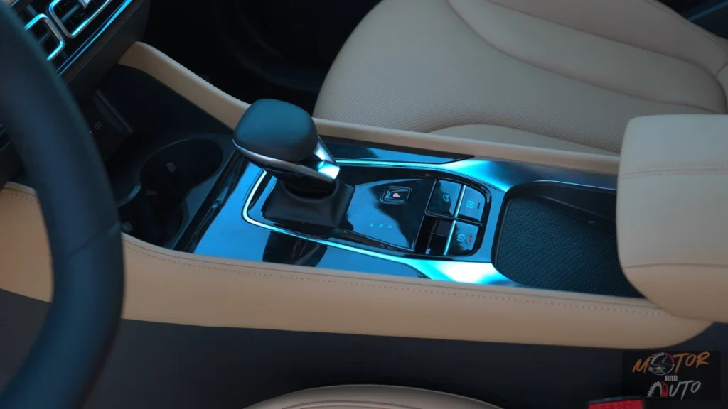 2025 MG HS Hybrid+ Middenconsole