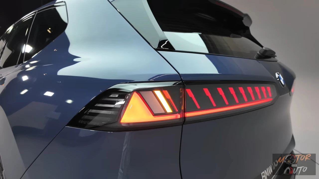 2026 BMW iX3 Achterlicht Innovatie - Horizontaal LED Signatuur Ontwerp