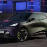 2026 Cupra Raval Elektrische Hatchback - Voorkant Driekwart Studio Beeld