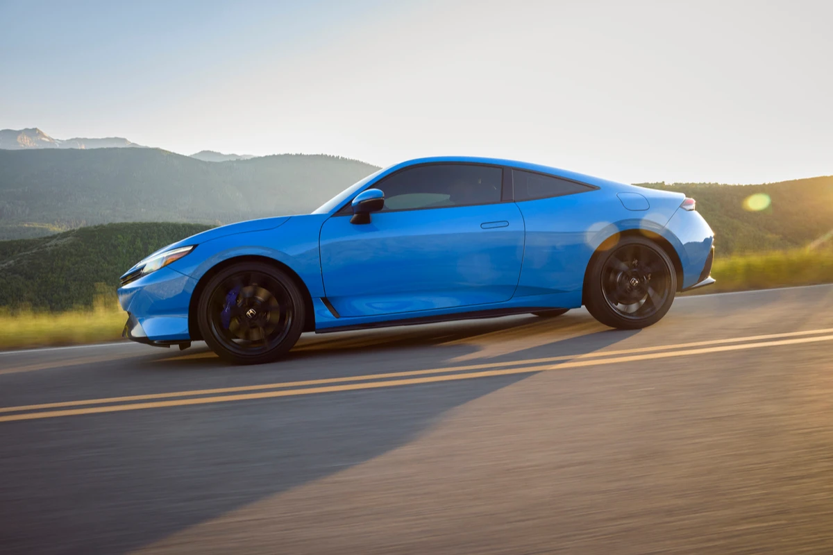 2026 Honda Prelude Boost Blue Pearl Zijkant - Atletische Proporties