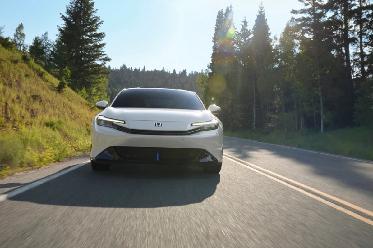 2026 Honda Prelude Vooraanzicht Dynamisch - LED-Verlichtingstechnologie