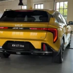 2026 Kia K4 GT-Line Showroom Display met Nadruk op Proporties
