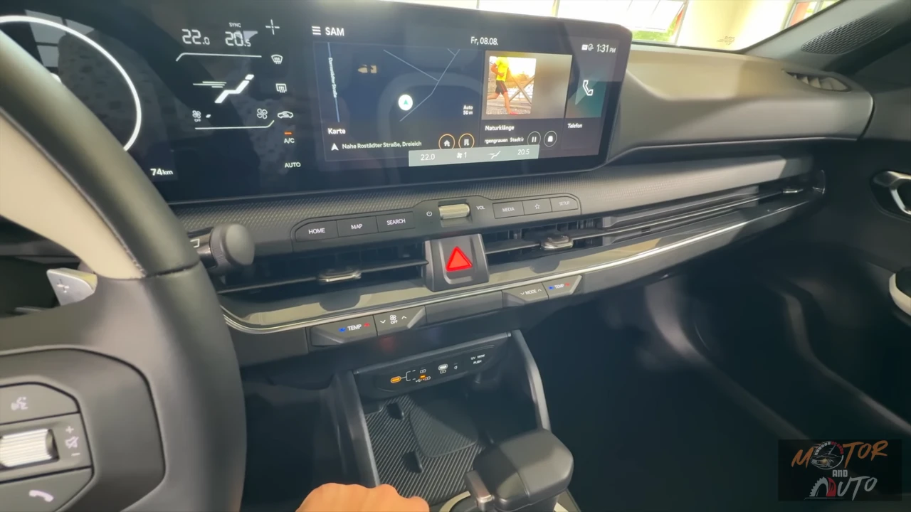 2026 Kia K4 Geavanceerd Infotainment met Fysieke Bedieningselementen