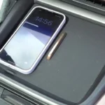 2026 Lynk & Co 08 Draadloze Oplaadpad in Gebruik