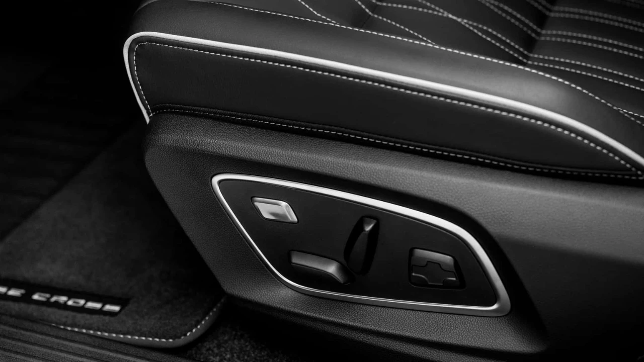 2026 Mitsubishi Eclipse Cross EV Stoel Bediening - Elektrische Verstelling