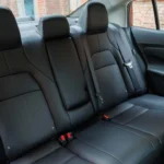 2026 Nissan Sentra SR Achterbank Passagiers Ruimte en Comfort