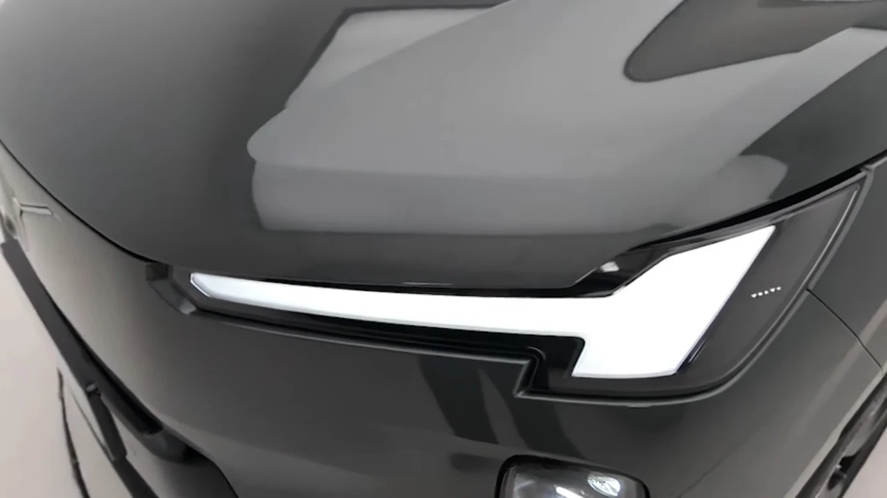 2026 Volvo XC70 PHEV Thor's Hammer LED-koplamp Technologie