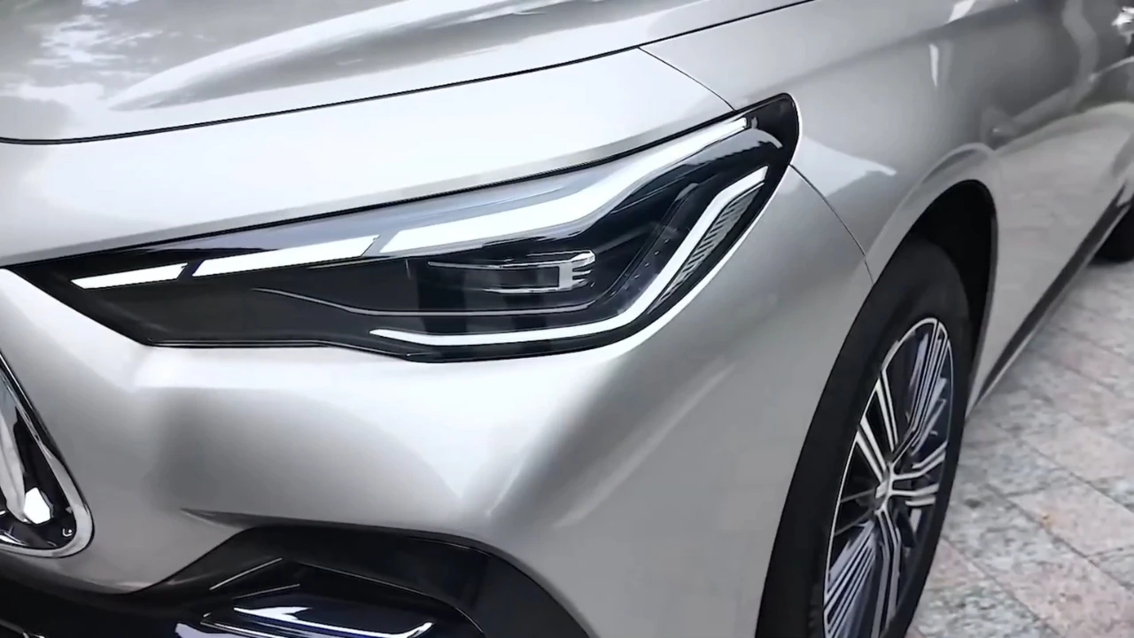 Geely Galaxy Starshine 6 PHEV - Langwerpig LED Koplamp Ontwerp