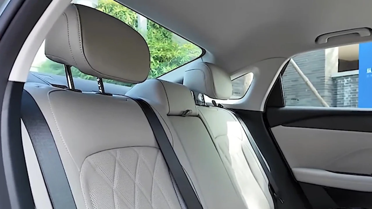 Geely Galaxy Starshine 6 - Premium Achterbank Bekleding