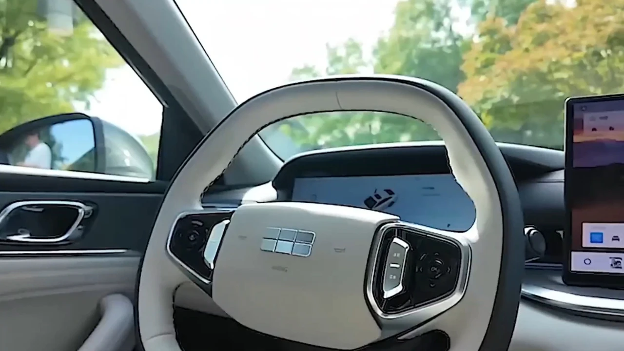 Geely Galaxy Starshine 6 - Tweespaaks Platte-Bodem Stuurwiel