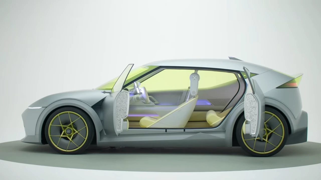 Hyundai Concept Three Interieur Zijperspectief