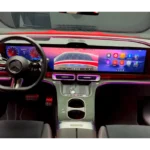 Mercedes GLC Elektrisch Interieur met Rode Sfeer HYPERSCREEN Display