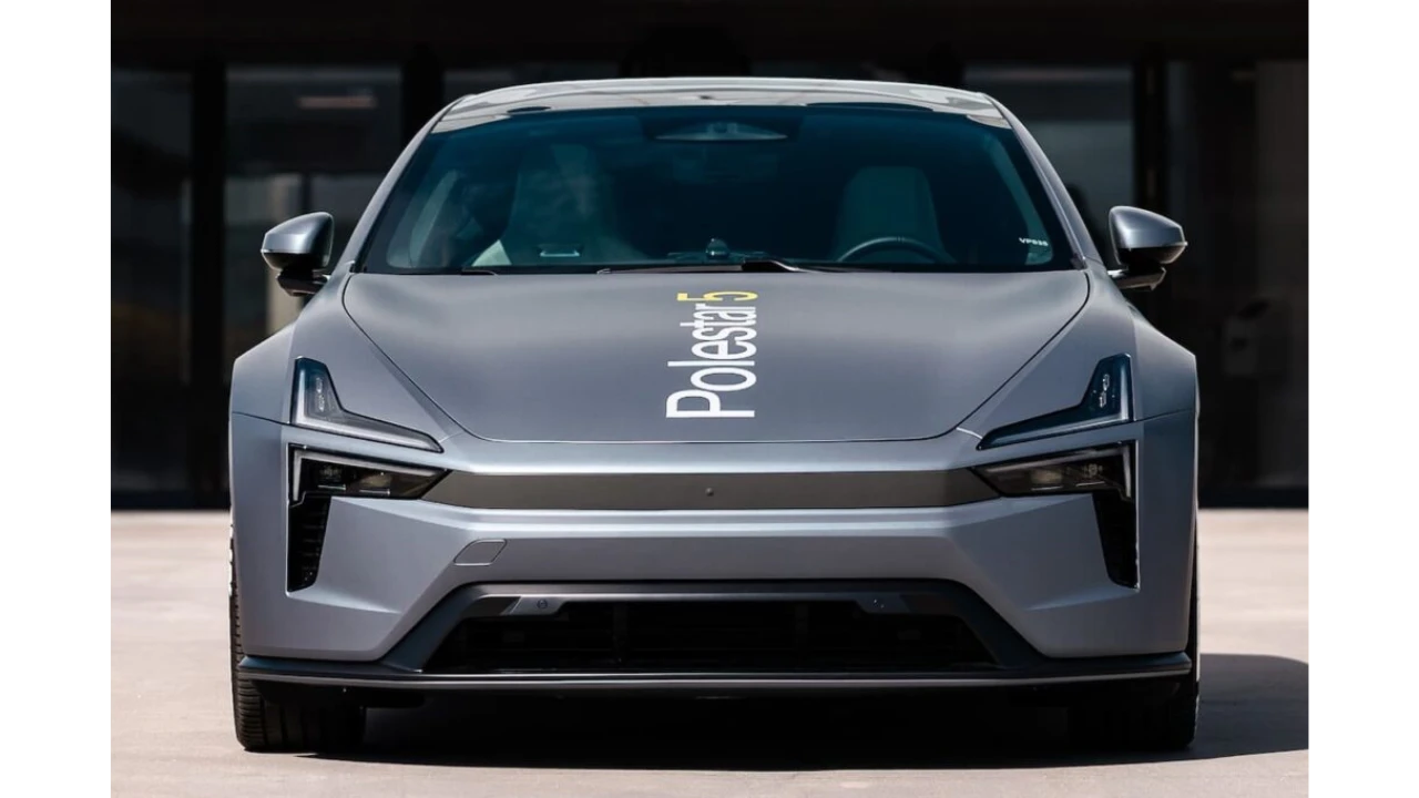 Polestar 5 Prototype Testen Toont Productie-Klaar Ontwerp voor 2025 Launch