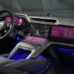 Porsche Cayenne Electric Interieur Dashboard met Revolutionaire Flow Display en Paars Digitaal Thema
