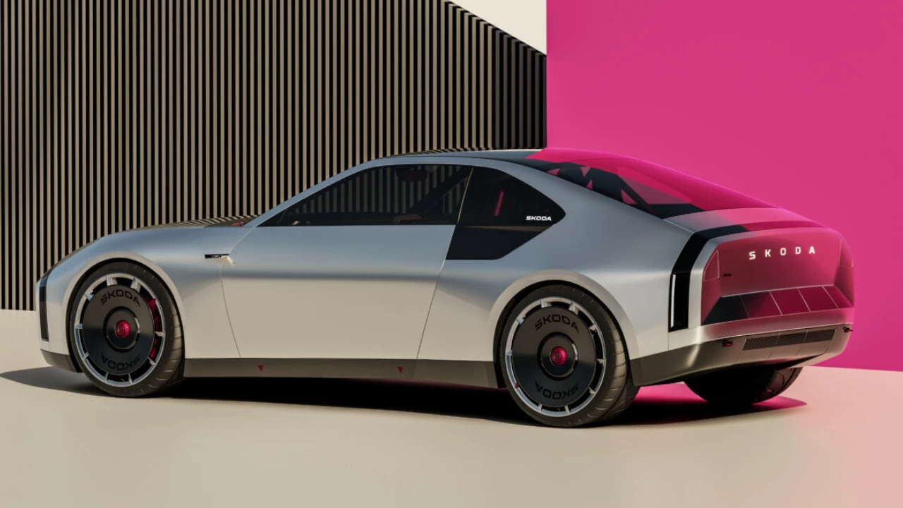 Skoda 110R Concept Zijprofiel - Modern Fastback Elektrisch Coupé