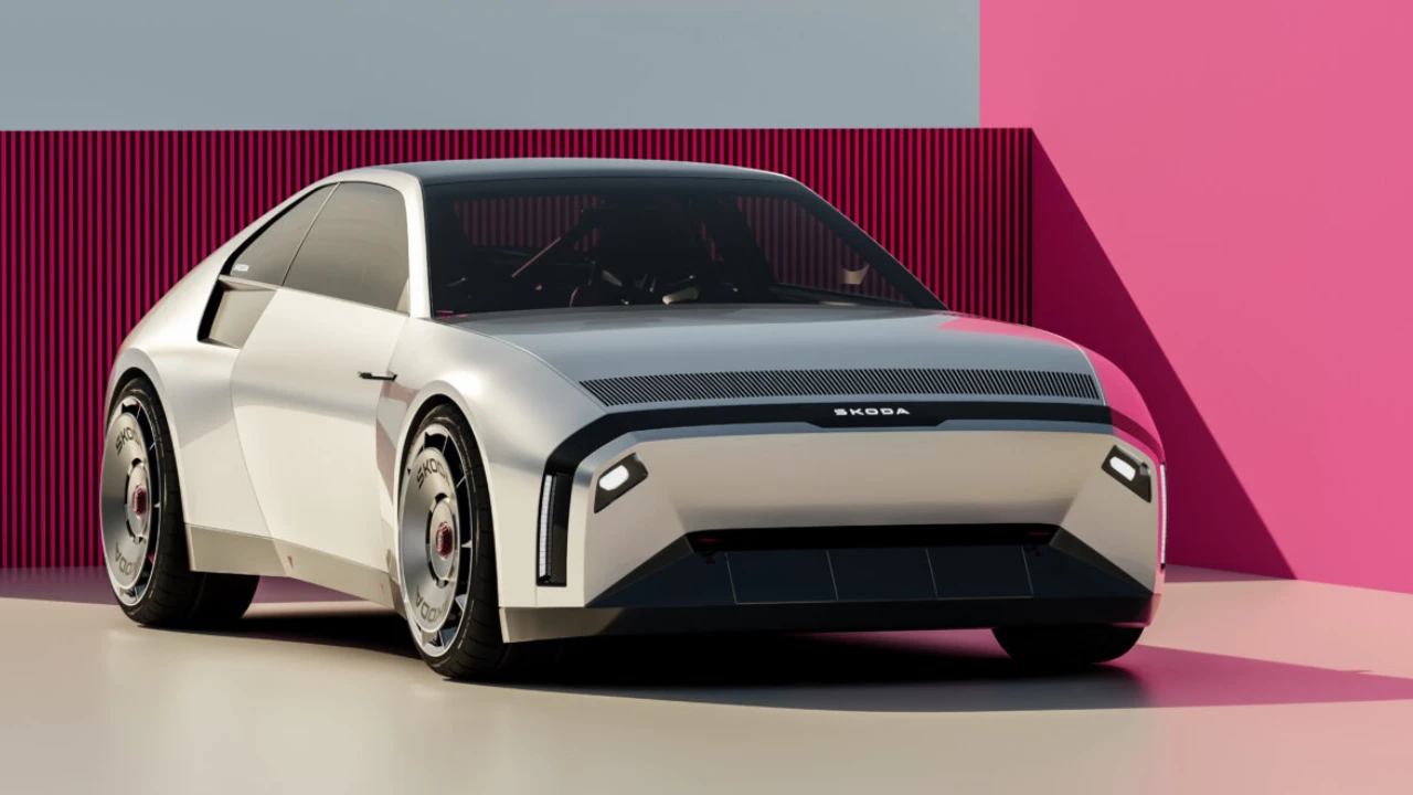 Skoda 110R Modern Concept - Voorkant Driekwart Studio Aanzicht