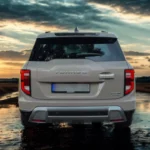 2025 KGM Torres Hybrid - Direct Achteraanzicht