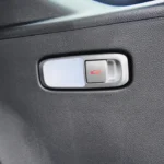 2025 KGM Torres Hybrid - Elektrische Achterklep Ontgrendeling Binnenknop