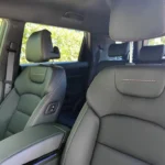 2025 KGM Torres Hybrid - Voorstoelen met premium voorzieningen