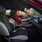2026 Alfa Romeo Tonale Sportstoelen met Zwart-Witte Alcantara