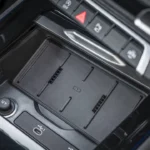 2026 Audi Q3 Draadloze Oplaadpad en Middenconsole Opbergruimte