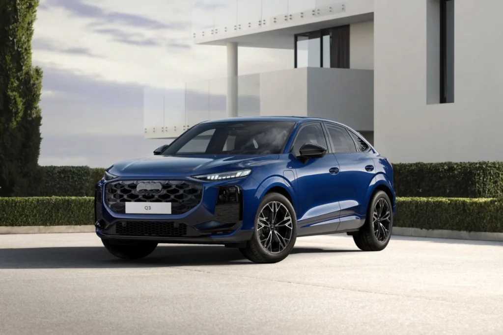 2026 Audi Q3 Navarrablauw metallic kleur
