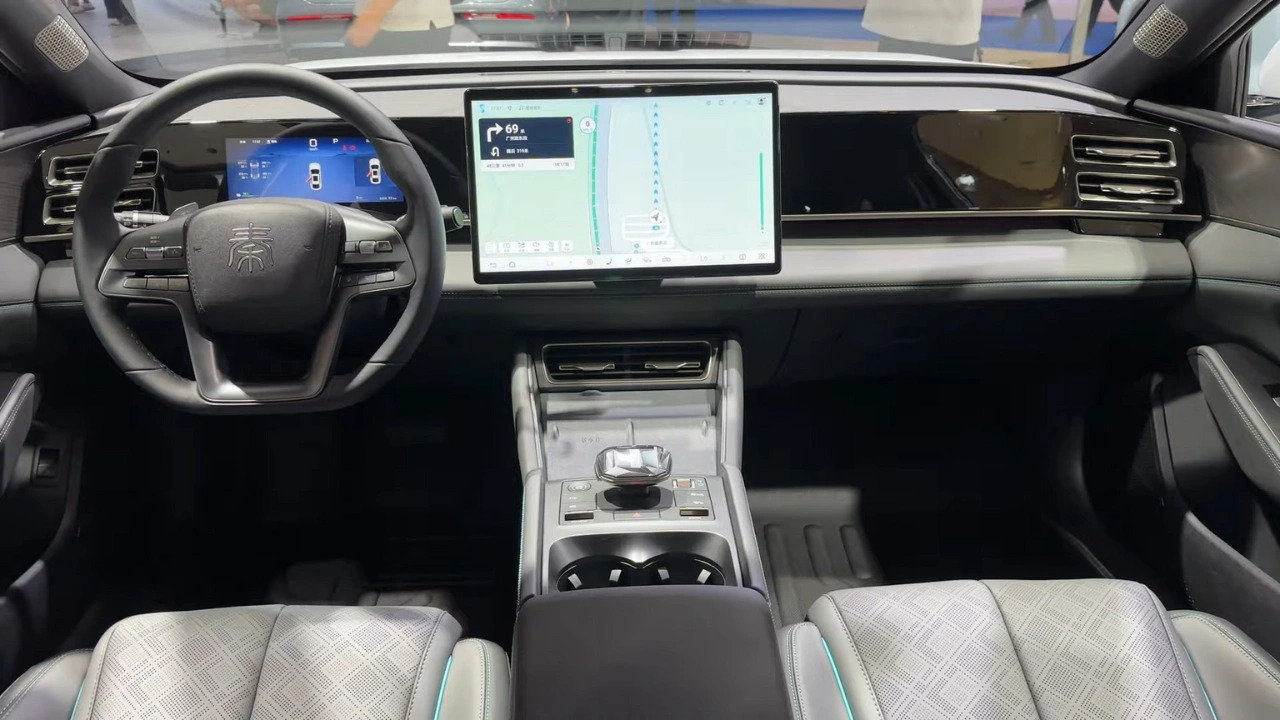 2026 BYD Qin L DM-i Dashboard