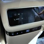 2026 Chery Fulwin T11 EREV Achter Drie-Zone Klimaat Controle Touchscreen