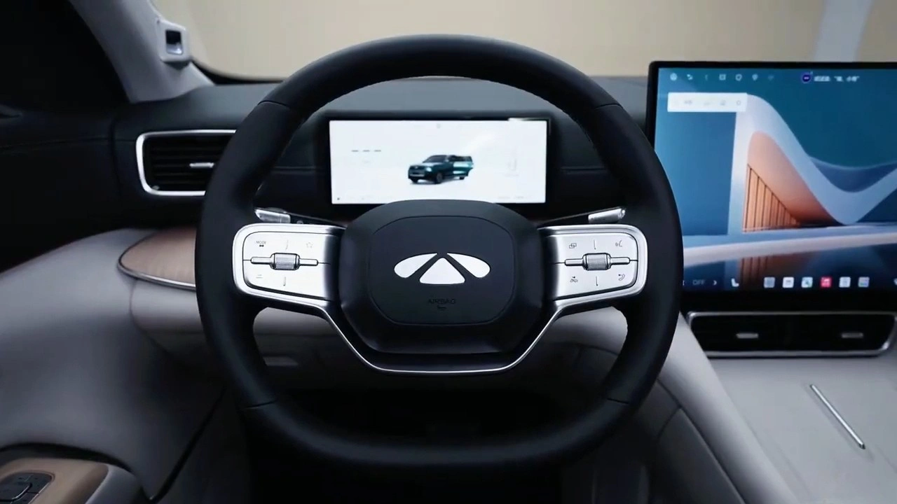 2026 Chery Fulwin T11 EREV Twee-Spaaks Platte-Bodem Stuurwiel