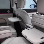 2026 Chery Fulwin T11 EREV Tweede rij met uitklapbare tafel