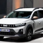 2026 Dacia Jogger Driekwart Voor - Praktisch Familie-MPV-Ontwerp