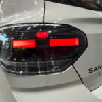 2026 Dacia Sandero Achterlicht Close-Up - T-Vormige LED-Signatuur Detail