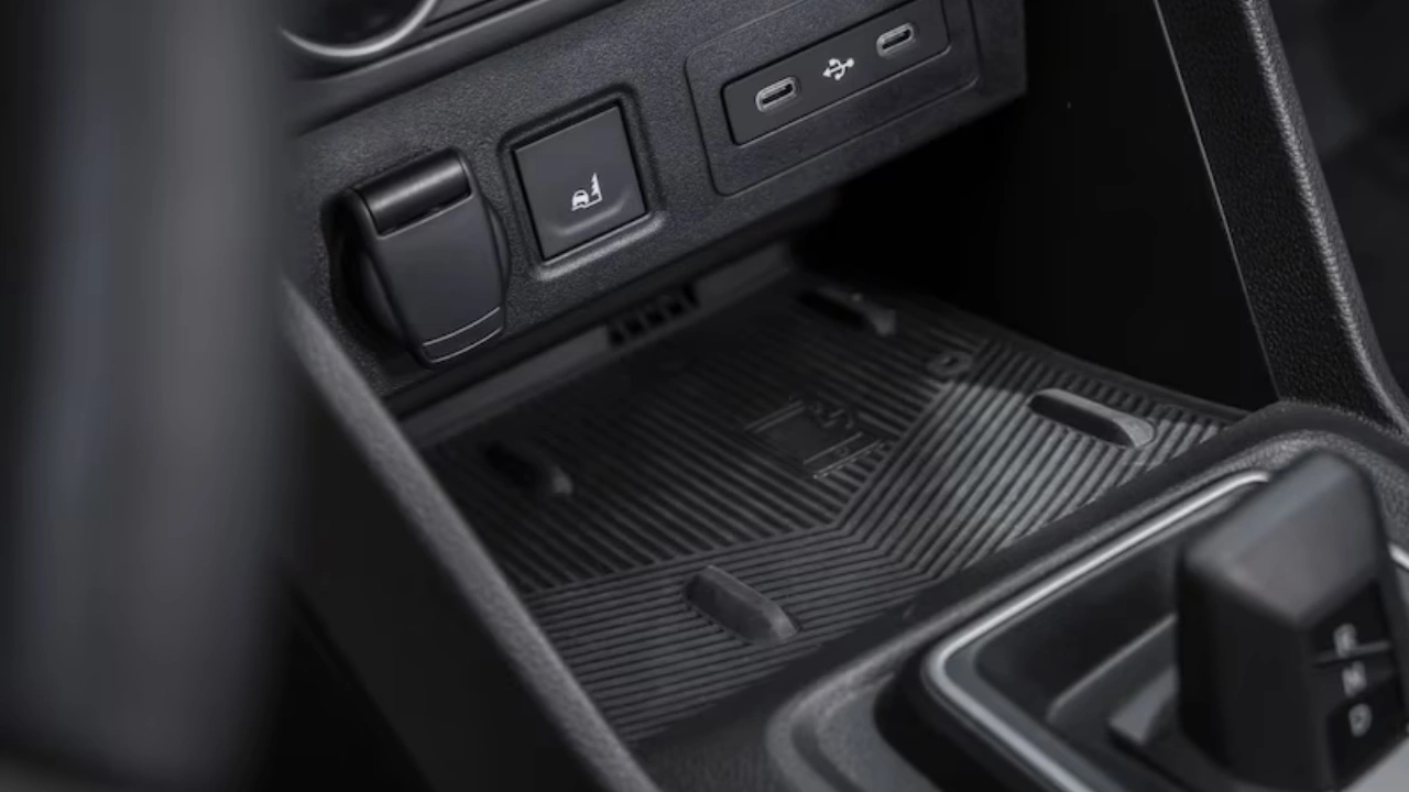 2026 Dacia Sandero Stepway Draadloos Opladen - Moderne Gemaksfuncties