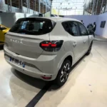 2026 Dacia Sandero Stepway Driekwart Achter - Nieuw LED-Achterlichtontwerp