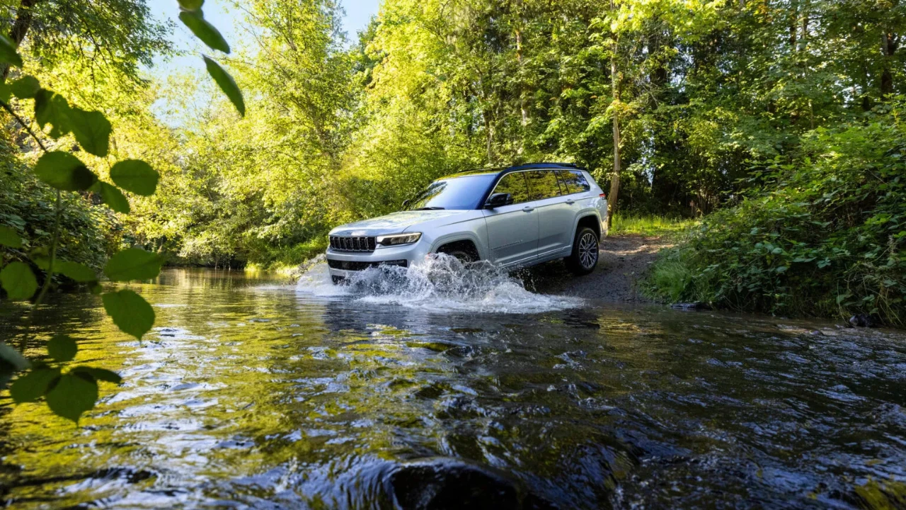 2026 Jeep Grand Cherokee Off-Road Water Doorwaad Capaciteit