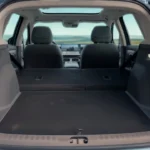 Maximale laadcapaciteit van de 2026 Leapmotor B10 met achterstoelen neergeklapt in 40/60 split configuratie