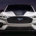 2026 Mustang Mach-E California Special - Studio Vooraanzicht