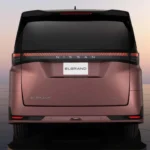 2026 Nissan Elgrand Achteraanzicht met Full-Width Gepixeld Achterlicht