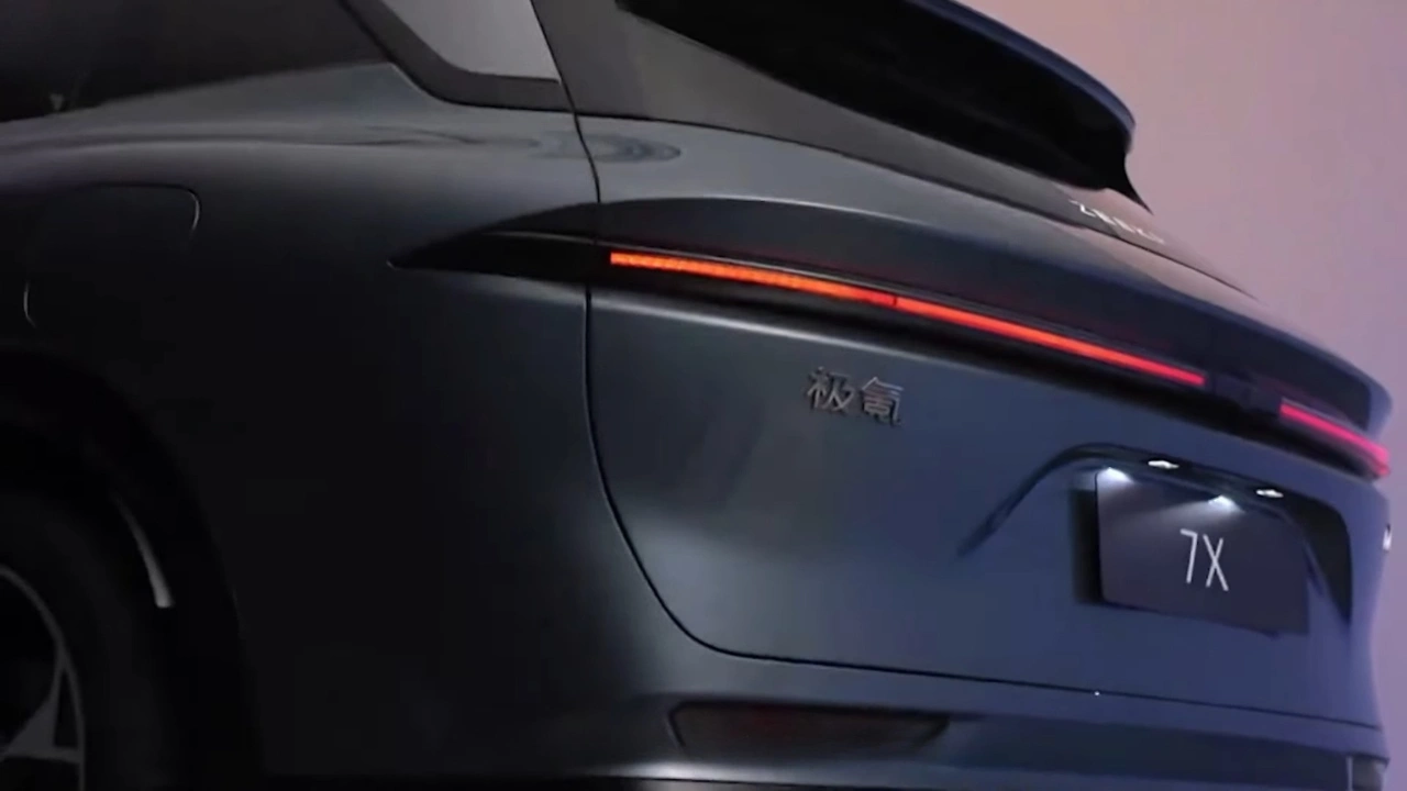 2026 Zeekr 7X Achterzijpaneel met Doorgaande LED-achterlicht