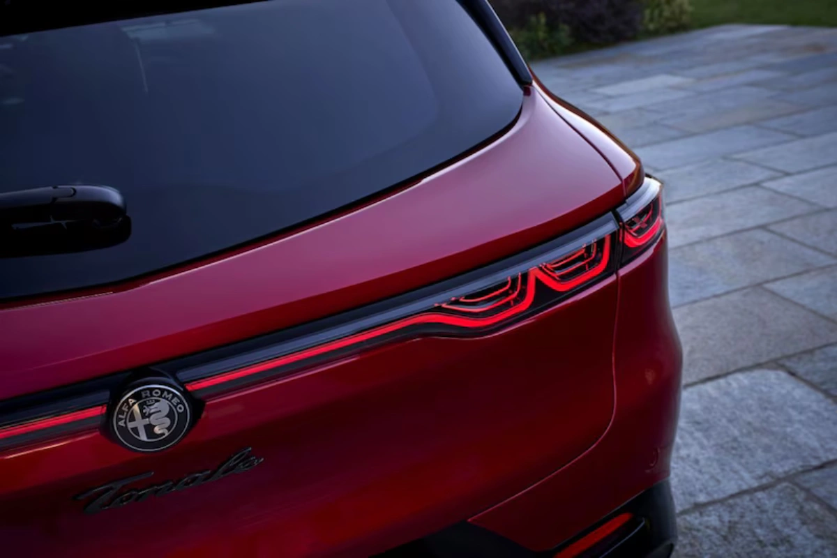 Alfa Romeo Tonale 2026 Onderscheidend LED Achterlicht Detail