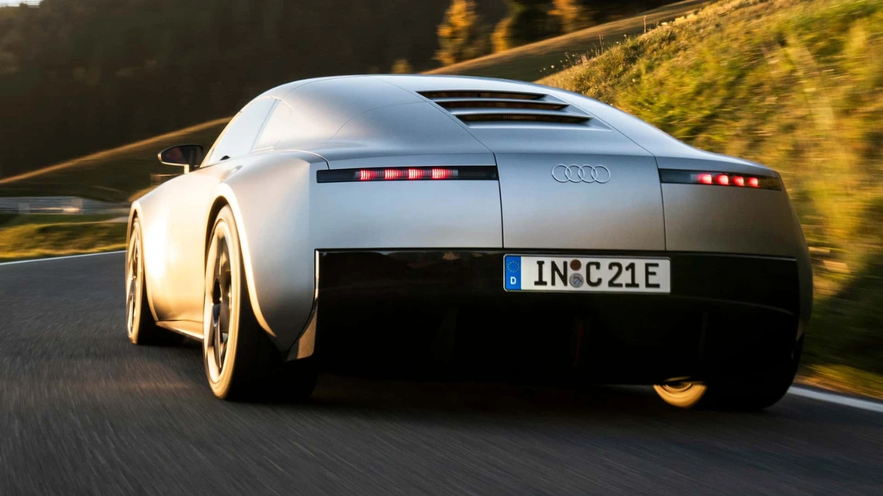 Audi Concept C Achteraanzicht Driekwart